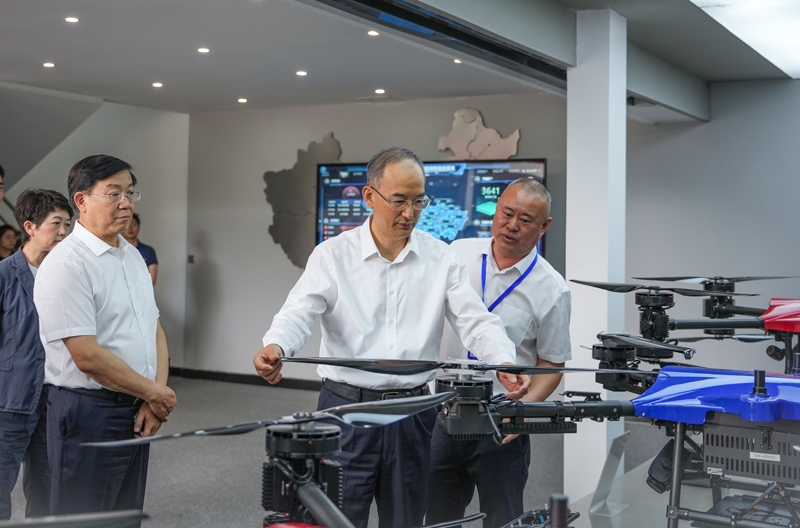 ¼ªÁÖʡίÊé¼Ç»ÆÇ¿£¨ÔËÄ´¨Ê¡³¤£©Ý°ÁÙÎÒ˾µ÷ÑÐÐÂÐÍÖÇÄÜ»¯Ó¦ÇÀ¾ÈÔ®É豸¸üкÍÍÆ¹ãÓ¦ÓÃÇé¿ö