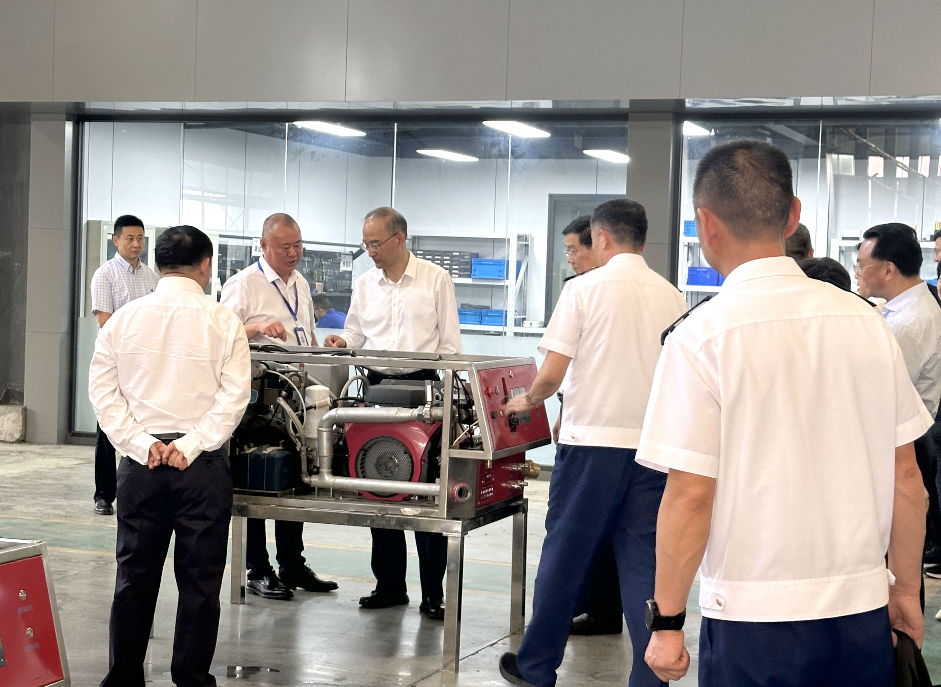 ¼ªÁÖʡίÊé¼Ç»ÆÇ¿£¨ÔËÄ´¨Ê¡³¤£©Ý°ÁÙÎÒ˾µ÷ÑÐÐÂÐÍÖÇÄÜ»¯Ó¦ÇÀ¾ÈÔ®É豸¸üкÍÍÆ¹ãÓ¦ÓÃÇé¿ö